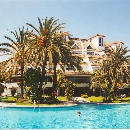 Miraflores Resort 4*