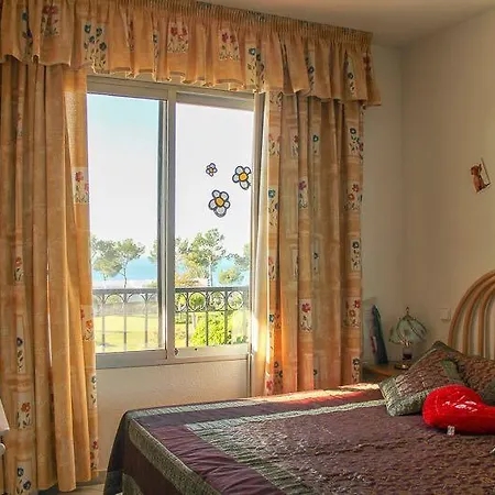Miraflores Resort 4*